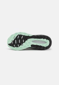 New Balance Zapatillas de trail running - black