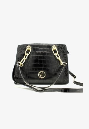 Czarna torebka wykonana z błyszczącego materiału z wytłoczonym wzorem krokodyla, z złotymi akcentami, logo z przodu oraz odpinanym paskiem na ramię.