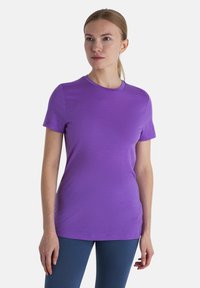 icebreaker MER 150  LITE III - Sports T-shirts - MEDIUM PURPLE