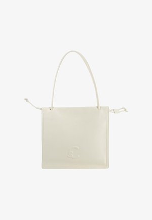 Quadratisch geformte, elfenbeinfarbene Lederhandtasche mit einem dünnen einzelnen Riemen und einem dezenten, eingeprägten Logo in der Mitte der Vorderseite.