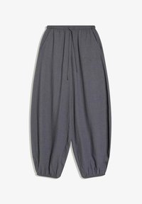 Neselectat, dark grey