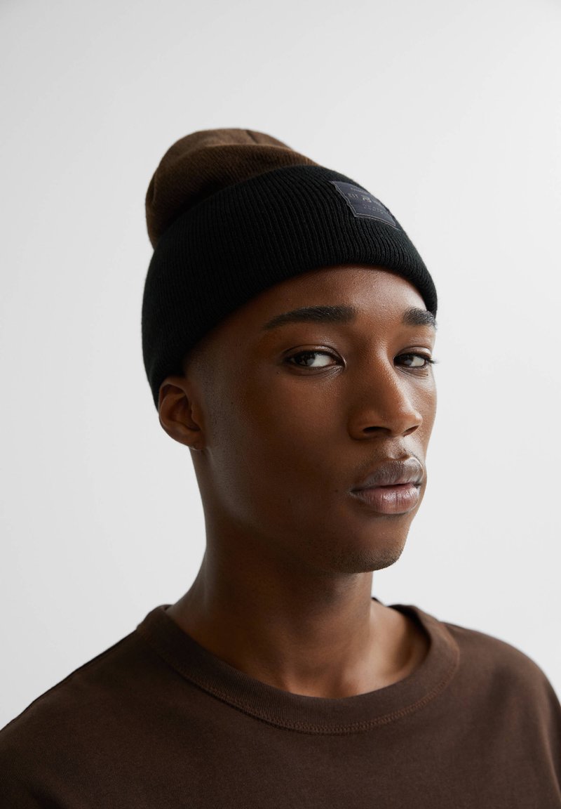 PULL&BEAR WITH A TURN UP BRIM Muts mottled brown/gemêleerd bruin