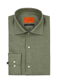 Linnen shirt in gedempt groen met een klassieke kraag, een voorpaneel en een enkele manchet. Bevat een klein etikett met branding op de mouw.
