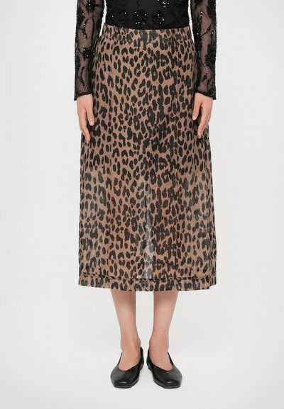 Leopardprint midi-jurk gemaakt van lichtgewicht stof. Kenmerkt zich door bruine en zwarte patronen, met een rechte snit en een gladde textuur.