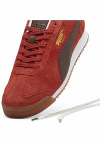 Puma ROMA UNISEX - Tenisky - mars red espresso brown gum