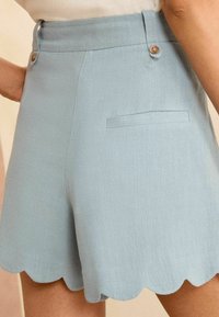 Love & Roses SCALLOP - REGULAR FIT - Šortai - blue