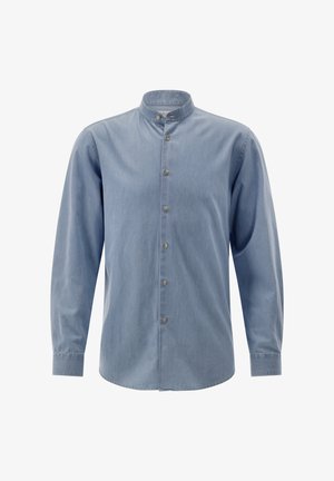 Hellblaues Langarmhemd mit Stehkragen und durchgehender Knopfleiste, hergestellt aus weichem Denim- oder Chambraystoff.