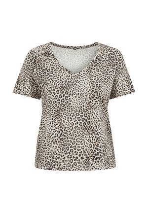 T-maica s kratkim rukavima i V-izrezom u boji bež i smeđe s leopard uzorkom, koja ima opušteni kroj i mekanu teksturu tkanine.
