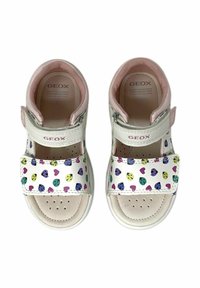 Infradito bianchi con motivi colorati di coccinelle e cuori, cinturini regolabili e fodera interna rosa chiaro; realizzati in materiali traspiranti.