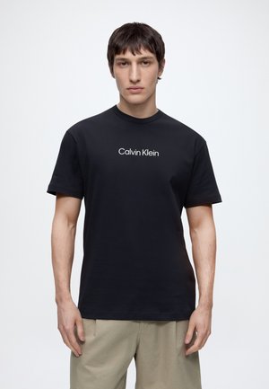 Calvin Klein, - T-shirt z nadrukiem