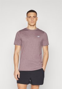 New Balance ESSENTIALS - Camiseta deportiva - mauve