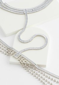 Next Muu aksessuaar - silver tone