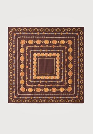 Écharpe en soie marron avec des motifs de carrés concentriques composés de chaînes et de médaillons en or, orange et argent.