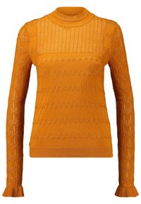 Pomarańczowy sweter dzianinowy z wysokim kołnierzem, z wzorzystą teksturą i ribbami na mankietach. Tors swetra zdobią poziome paski o różnych wzorach.