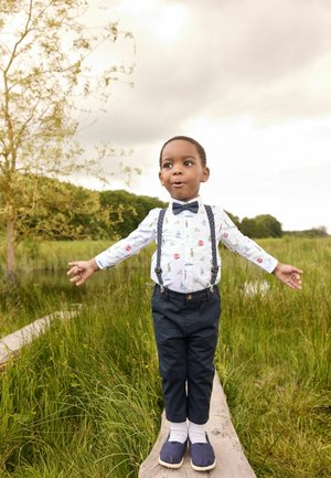 Next, REGULAR FIT - CATH KIDSTON BRACES BOW TIE SET - Salopette - navy white