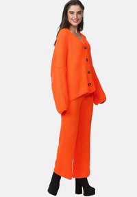 Elara SET - Vest - orange