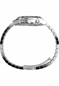 Silberne Edelstahl-Uhr mit einem runden Gehäuse, schwarz-silbernen Gliedern in einem gemusterten Armband und doppelten Druckknöpfen an der Seite.