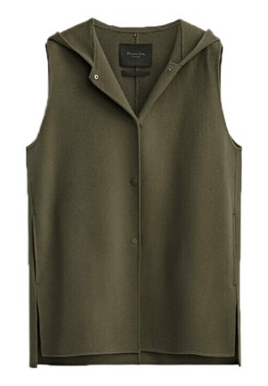 Veste sans manches vert olive avec capuche, fermetures à boutons-pression à l'avant et fentes latérales, en tissu doux, présentée à plat sur fond blanc.