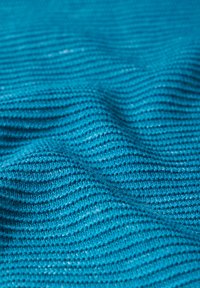 Cecil Maglione - blau
