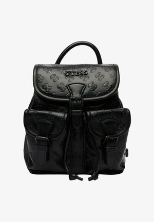 Zaino Guess in pelle nera con motivo del logo in rilievo, pattina frontale, due tasche con fibbia e manico superiore.