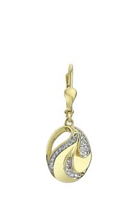 Boucle d'oreille pendante en ton or présentant un design tourbillonnant orné de strass clairs. Texture lisse avec une finition polie.