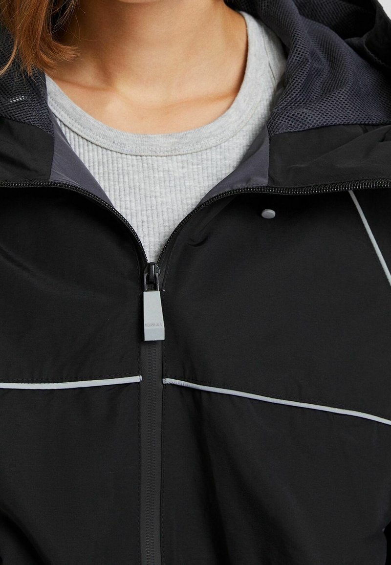 Bershka Summer jacket black (Pre-owned)