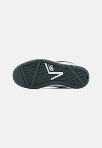 Vans SPEED UNISEX - Tennised - white/green