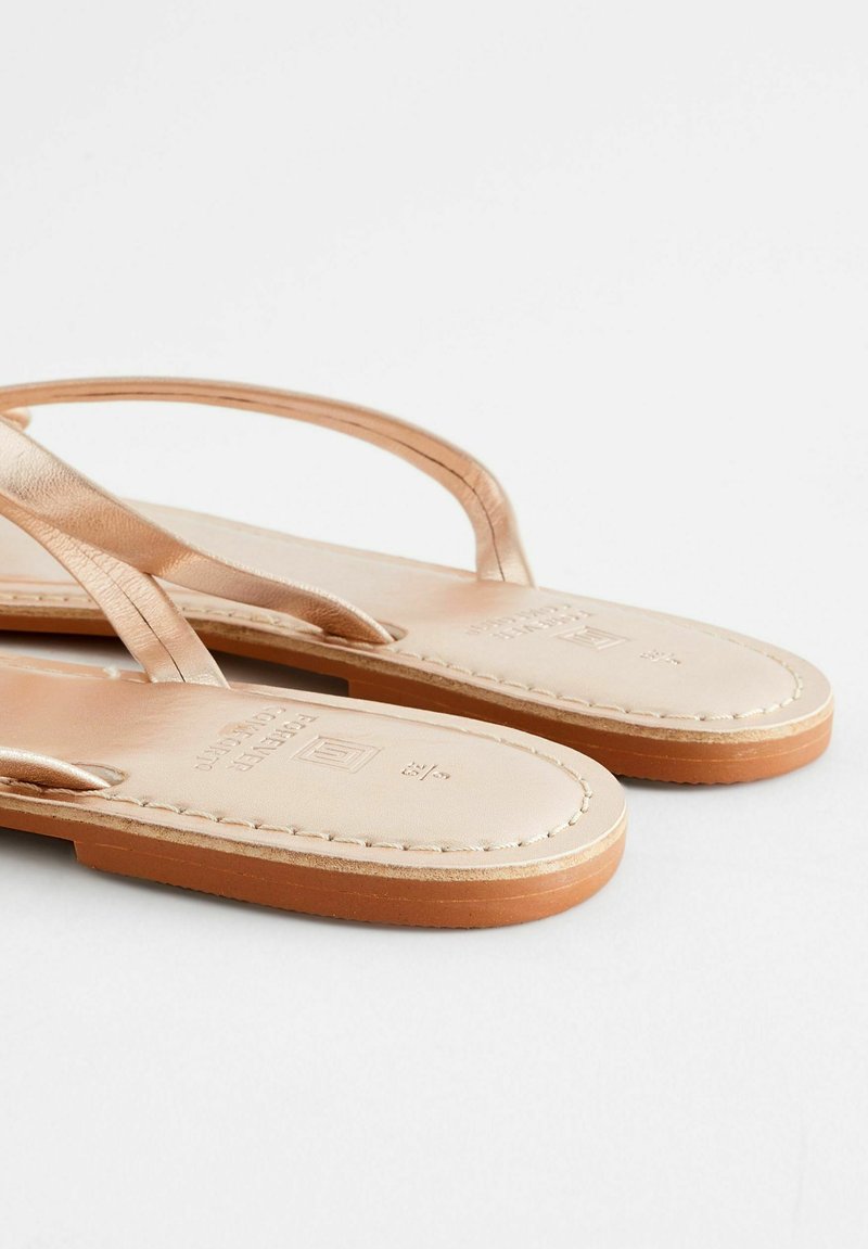 Chaussures De Plage Imperméables Next Pour Fille - Rose Et Blanc - Taille UK 11 Enfant - Neuves Avec étiquettes