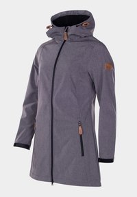 Longue veste grise à capuche avec fermeture éclair frontale, poches latérales zippées, cordons de réglage pour la capuche et sangles aux poignets.