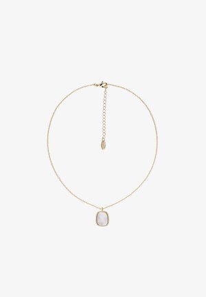 Collier délicat en chaîne dorée avec pendentif rectangulaire en nacre blanche et fermoir réglable avec maillons d’extension.