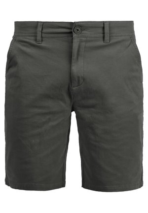 Shorts chino gris foncé pour hommes avec une fermeture à bouton, passants pour ceinture et poches latérales avant.