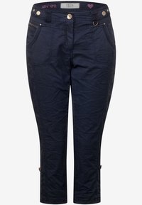 Pantalons cropped bleu marine en tissu léger, dotés de cinq poches, d'une fermeture à bouton et de détails de couture subtils.