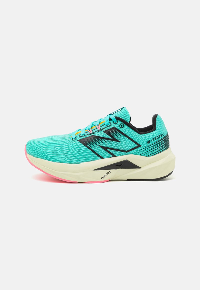 New Balance FUELCELL PROPEL V5 - Løpesko for vei - green