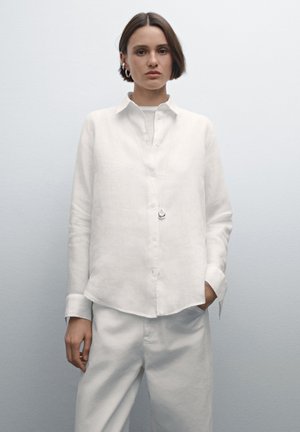 LIGHTWEIGHT FLOWING - Hemdbluse - white