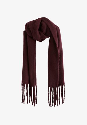 Écharpe longue et douce de couleur bordeaux avec des franges tressées aux deux extrémités sur fond blanc.