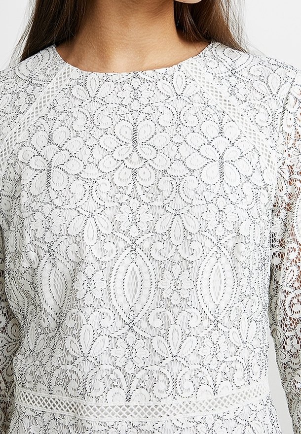 Lauren Ralph Lauren Petite Shift dress - white - (Pre-owned) - Zalando.ie