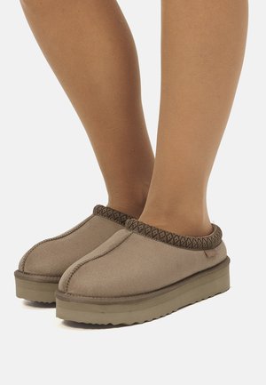 Chaussons - taupe