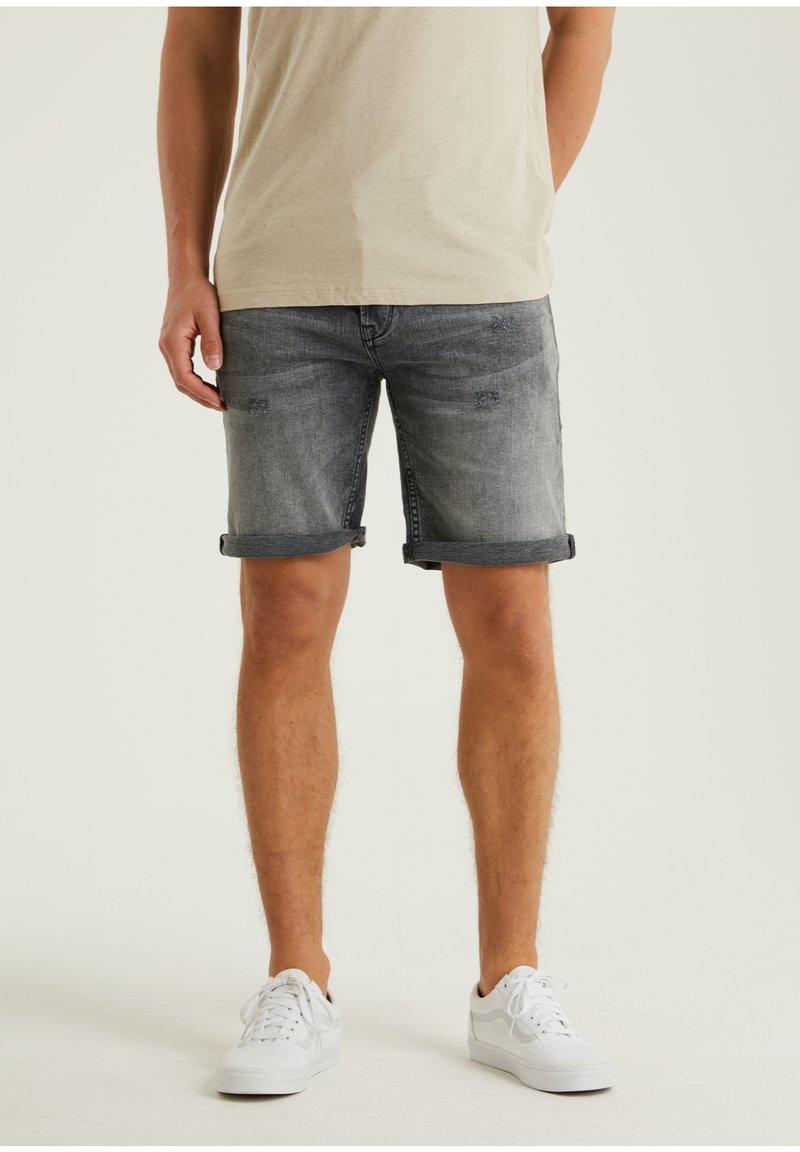 CHASIN' EGO.S SAGAN - Shorts di jeans - grey