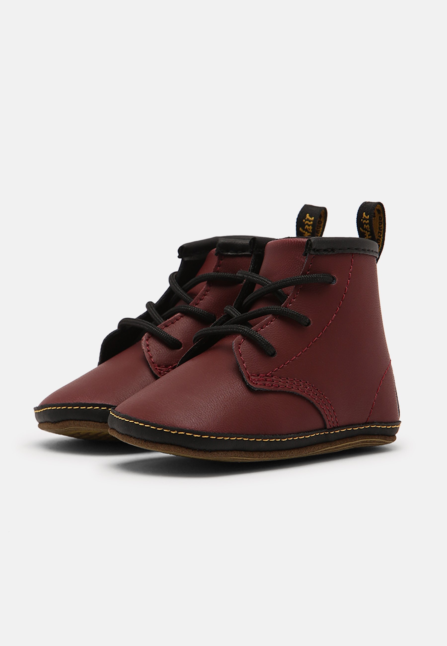 dr martens crib