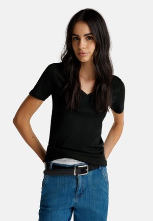 United Colors of Benetton WITH V-NECK - T-shirt basique - black