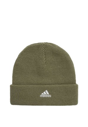 Berretto in maglia verde oliva con risvolto e logo Adidas bianco ricamato al centro davanti.