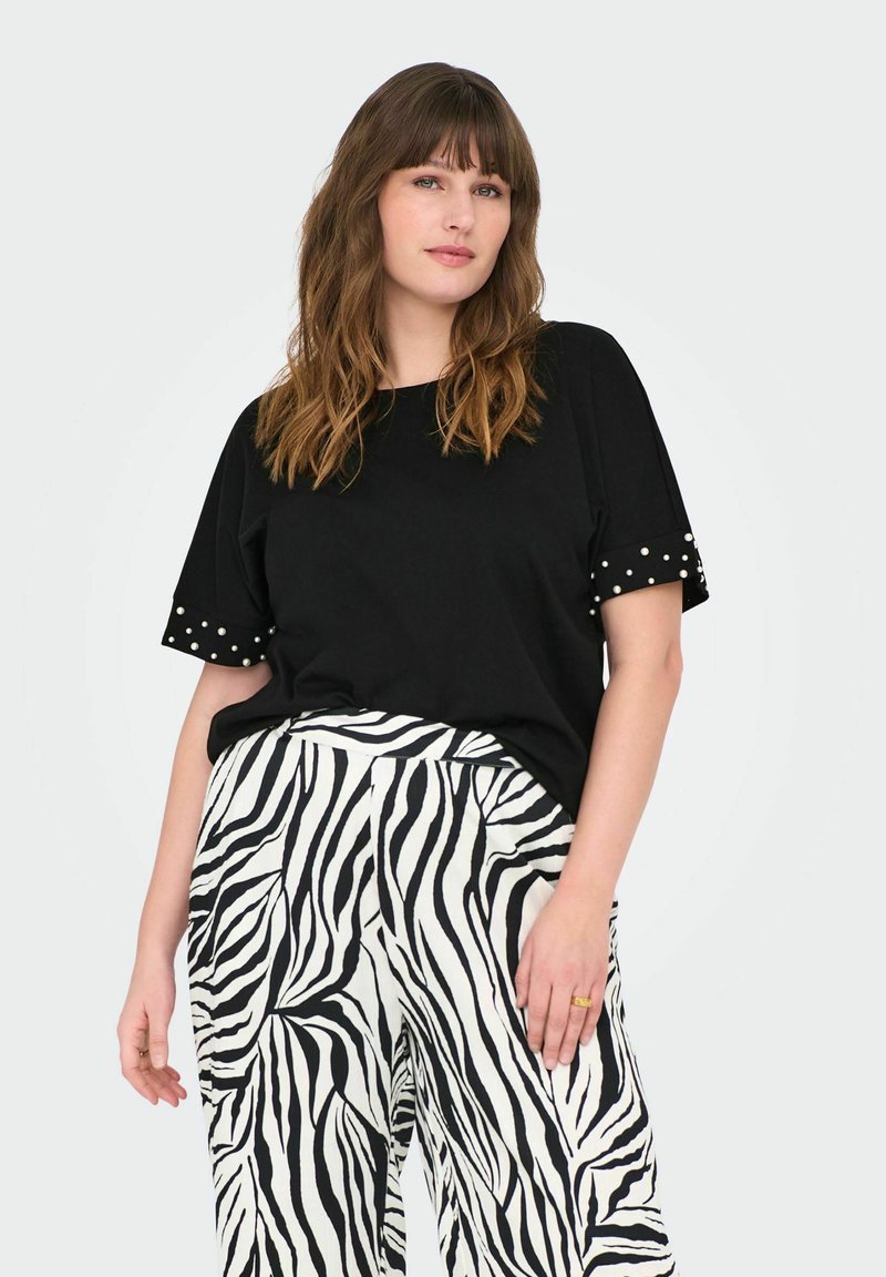 CAROLIVIA - T-shirt med Perler