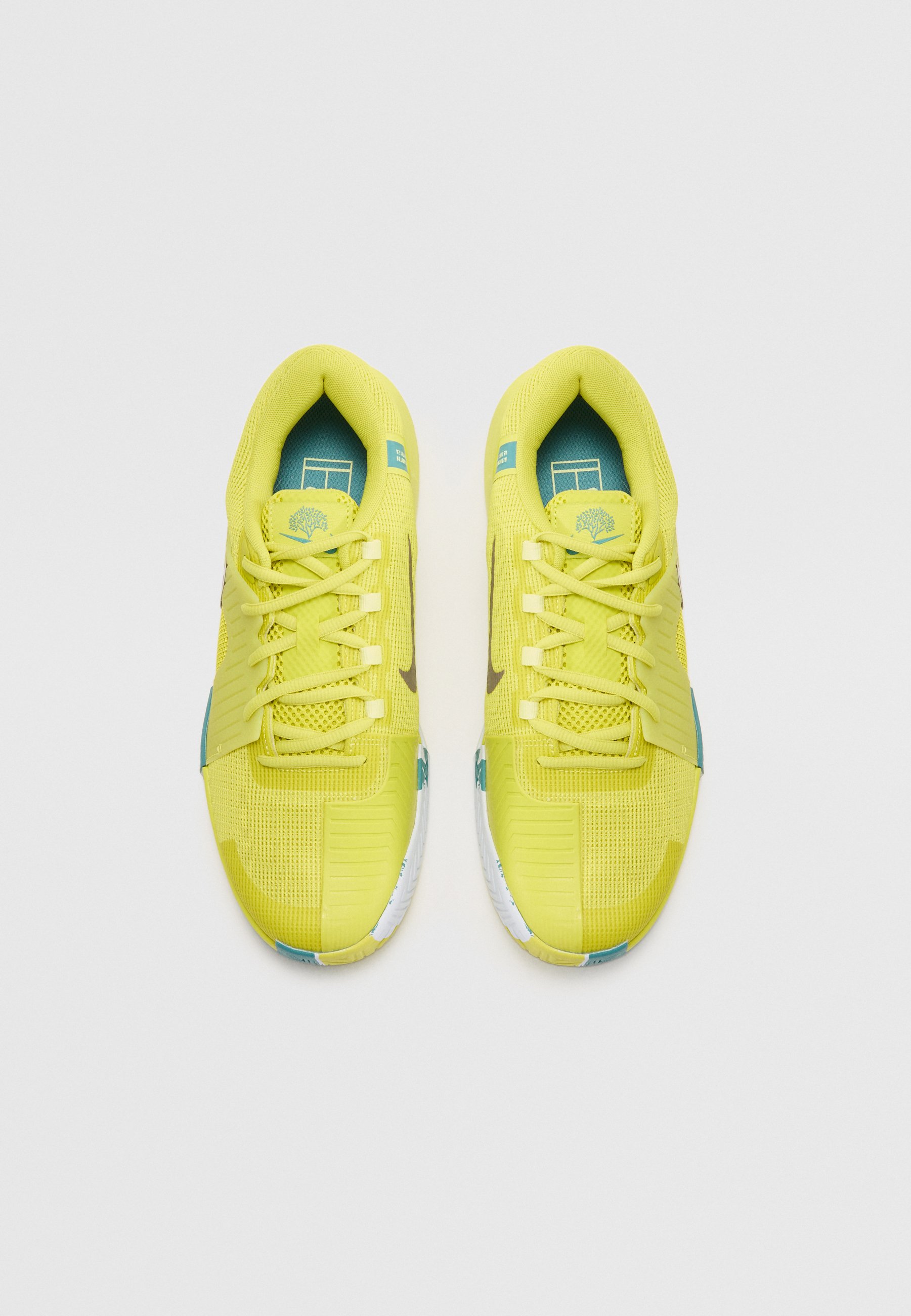 Nike Performance ZOOM GP CHALLENGE 1 PREMIUM - Chaussures de