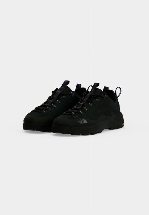 The North Face CLYFFE TREK UNISEX - Trainers - black/peak purple — photo 3