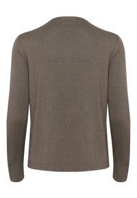 Brauner langärmeliger Pullover mit Rundhalsausschnitt und gerippten Bündchen. Glatte Textur, minimalistisches Design und keine sichtbaren Muster oder Akzente.