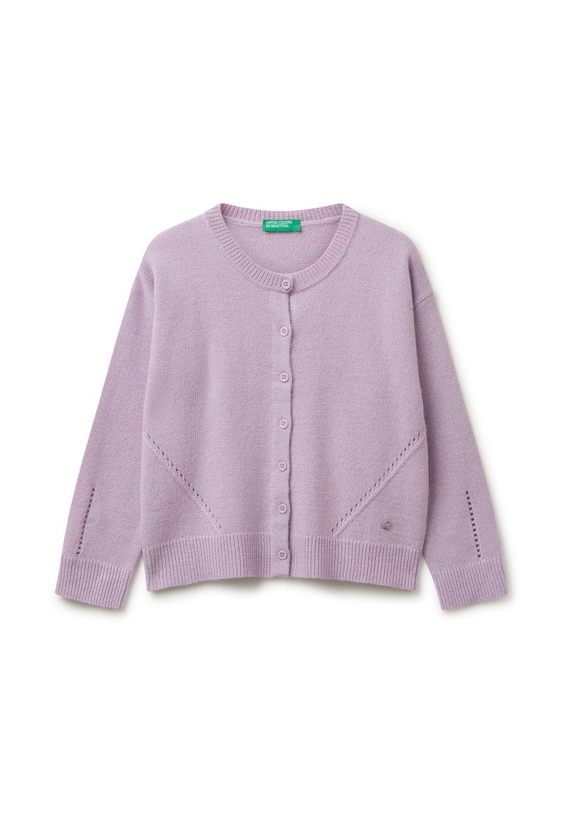 Cardigan lungo a maniche lunghe lilac con colletto rotondo, polsini e orlo a costine, caratterizzato da sottili motivi a maglia diagonali e un piccolo logo in metallo del brand.