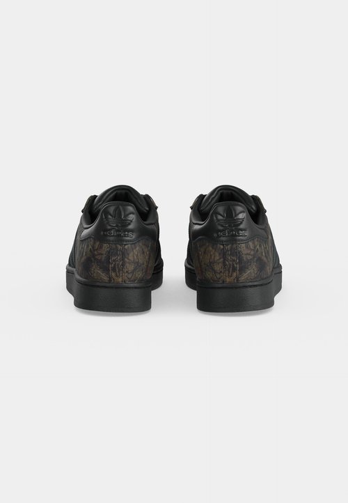 adidas SUPERSTAR II MOSSY OAK UNISEX - Trainers - core black/khaki six — photo 4