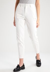 G-STAR Chino kalhoty - off-white