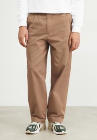 BOSS Pantaloni - open brown