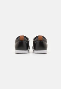 Call it Spring HALISEN - Joggesko - black